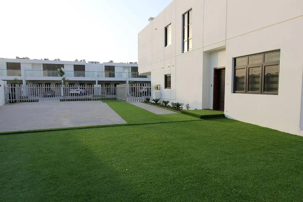 Upgraded Spacious 3Br+Maid Villa Dubai